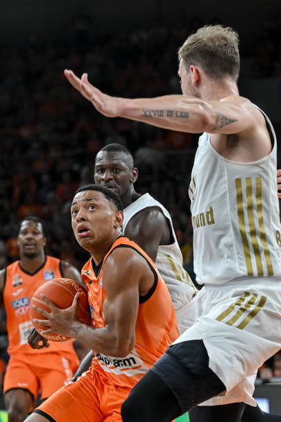 科塔在防守 科塔在防守