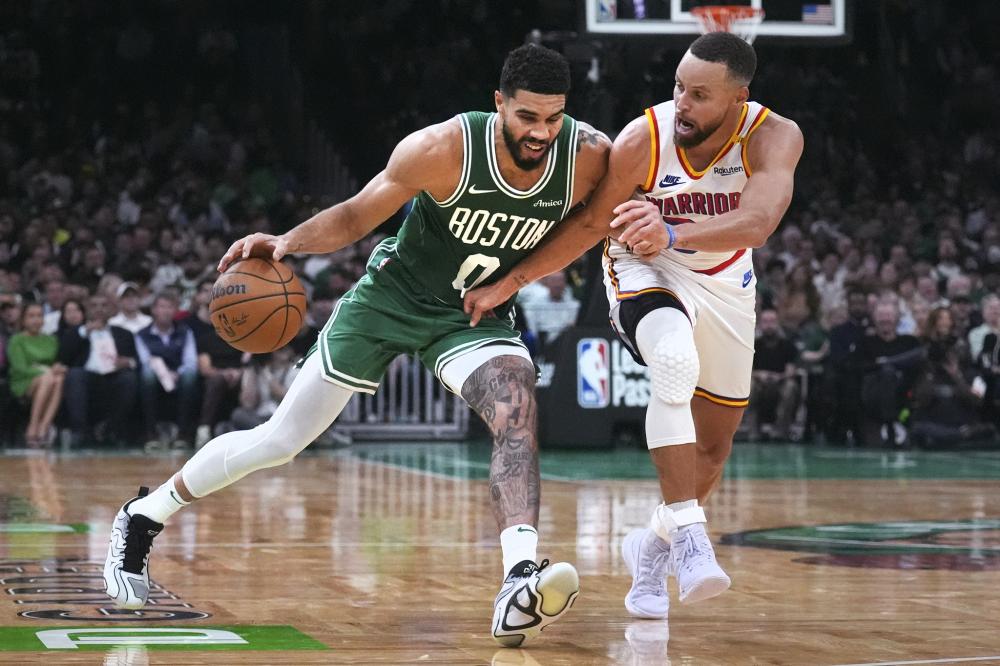 和6次助攻 和6次助攻